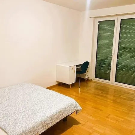 아파트 Beautiful Flat, Center With Balcony Schloss - Self Checkin