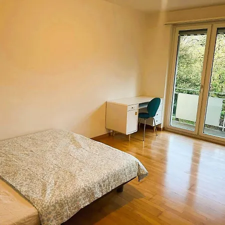 Beautiful Flat, Center With Balcony Schloss - Self Checkin Apartamento *